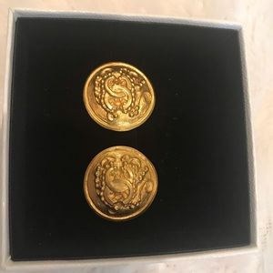 CHANEL Vintage 1990’s Gold Tone Clip Earrings